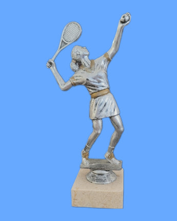 van der Storm Sportprijzen Tennis Dame op voet mat zilver ca. 15 cm