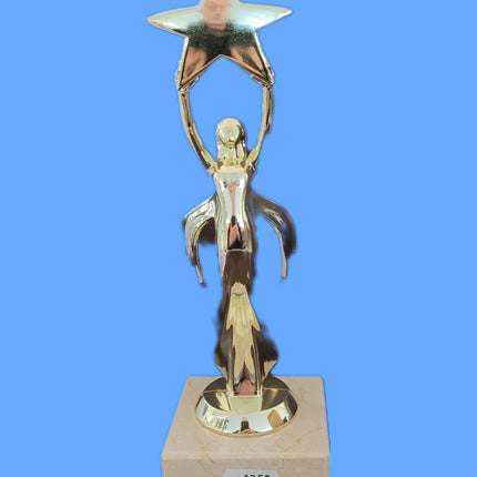 van der Storm Sportprijzen Victiory figuur met ster ca. 15 Cm