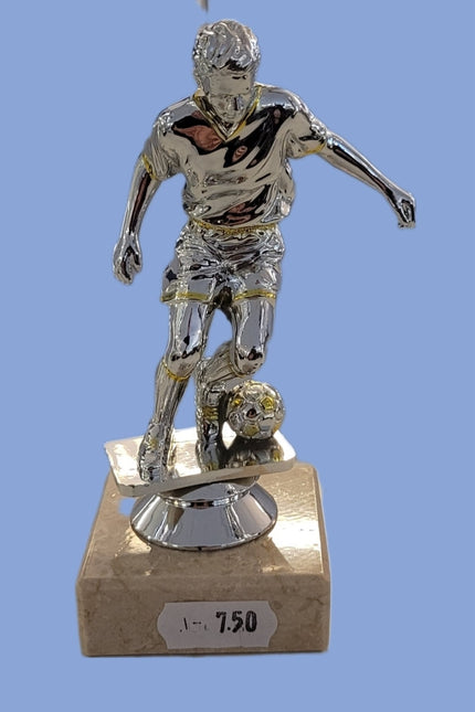 van der Storm Sportprijzen Voetbal figuur heer op marmeren voet ca. 13 cm
